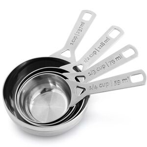 Stainless Steel Le Creuset Measuring Cup Set of 4 NWT
